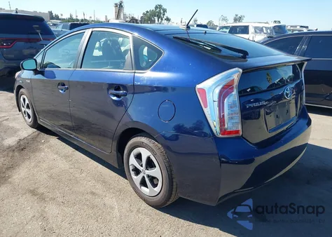 2015 Toyota Prius Three из США, поврежденный, VIN JTDKN3DU6F0448227